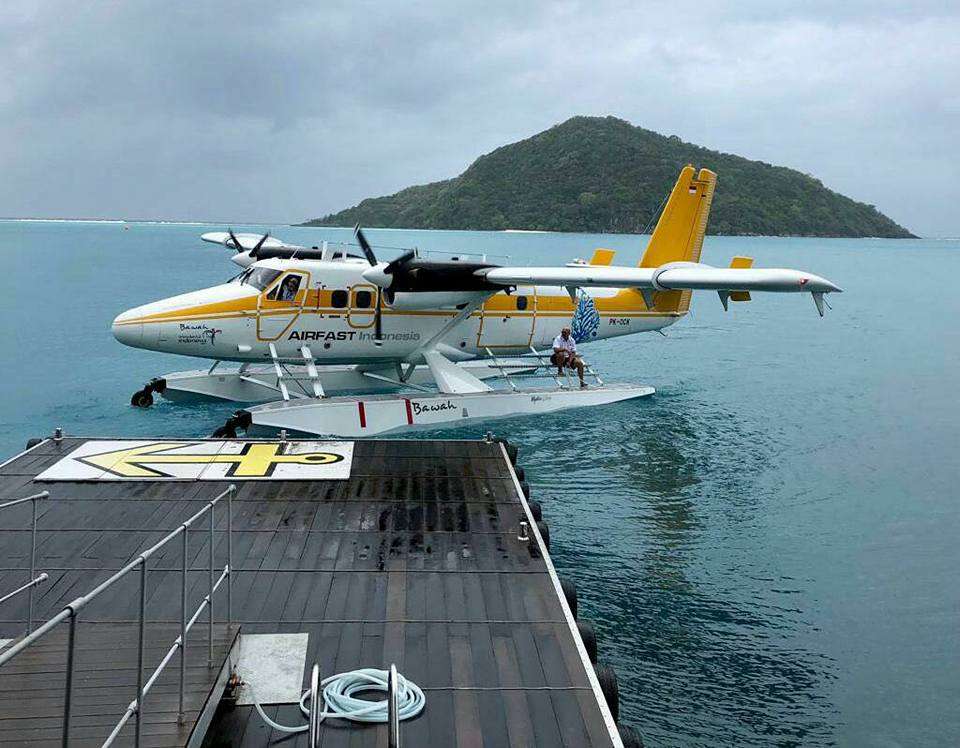 seaplane