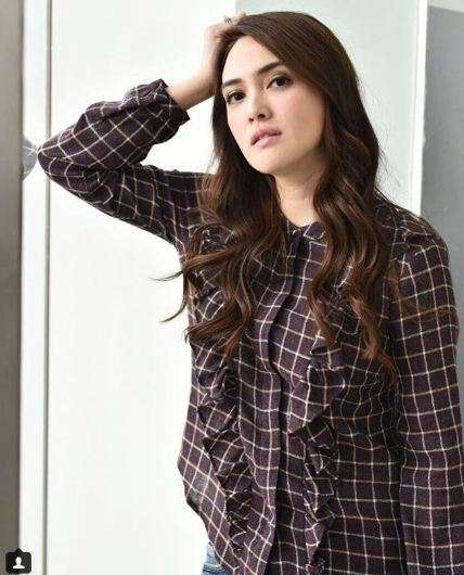 sandy aulia