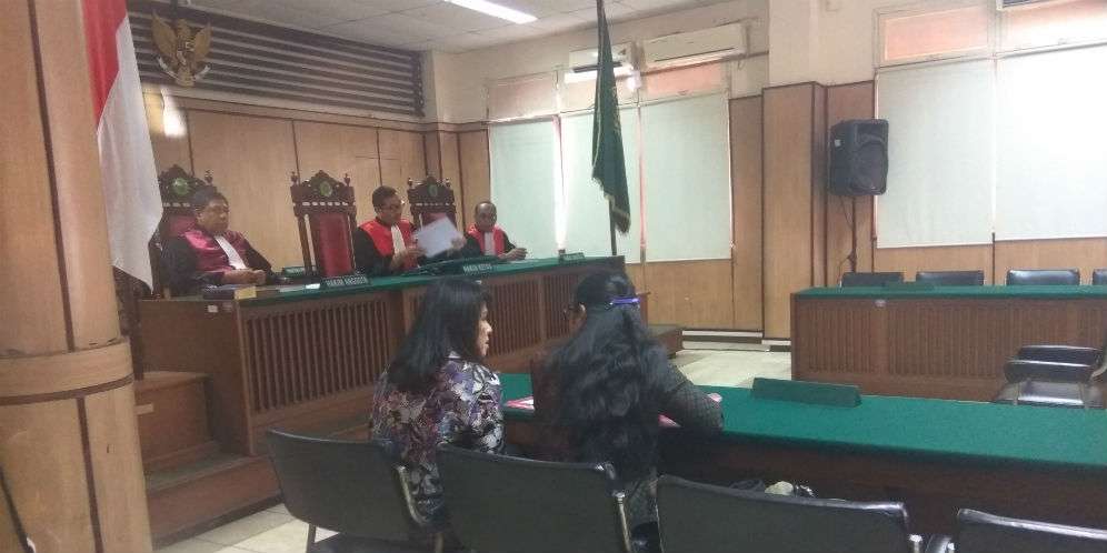 Sidang perceraian Ahok ditunda