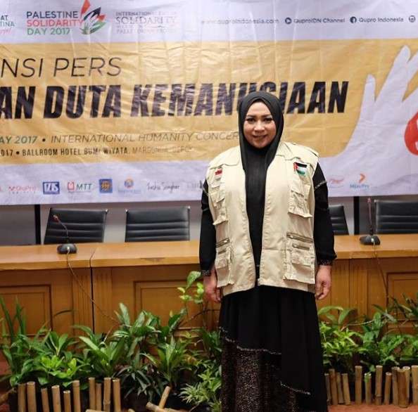 Melly Goeslaw