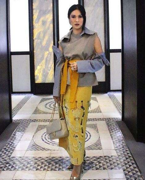 Dian Sastrowardoyo
