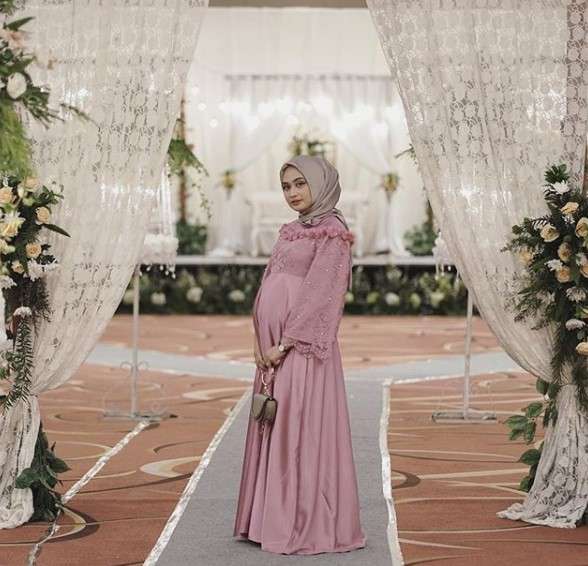 Shella Alaztha