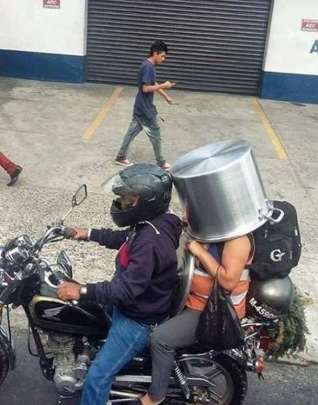 Foto Aneh Konyol dan Kocak 15