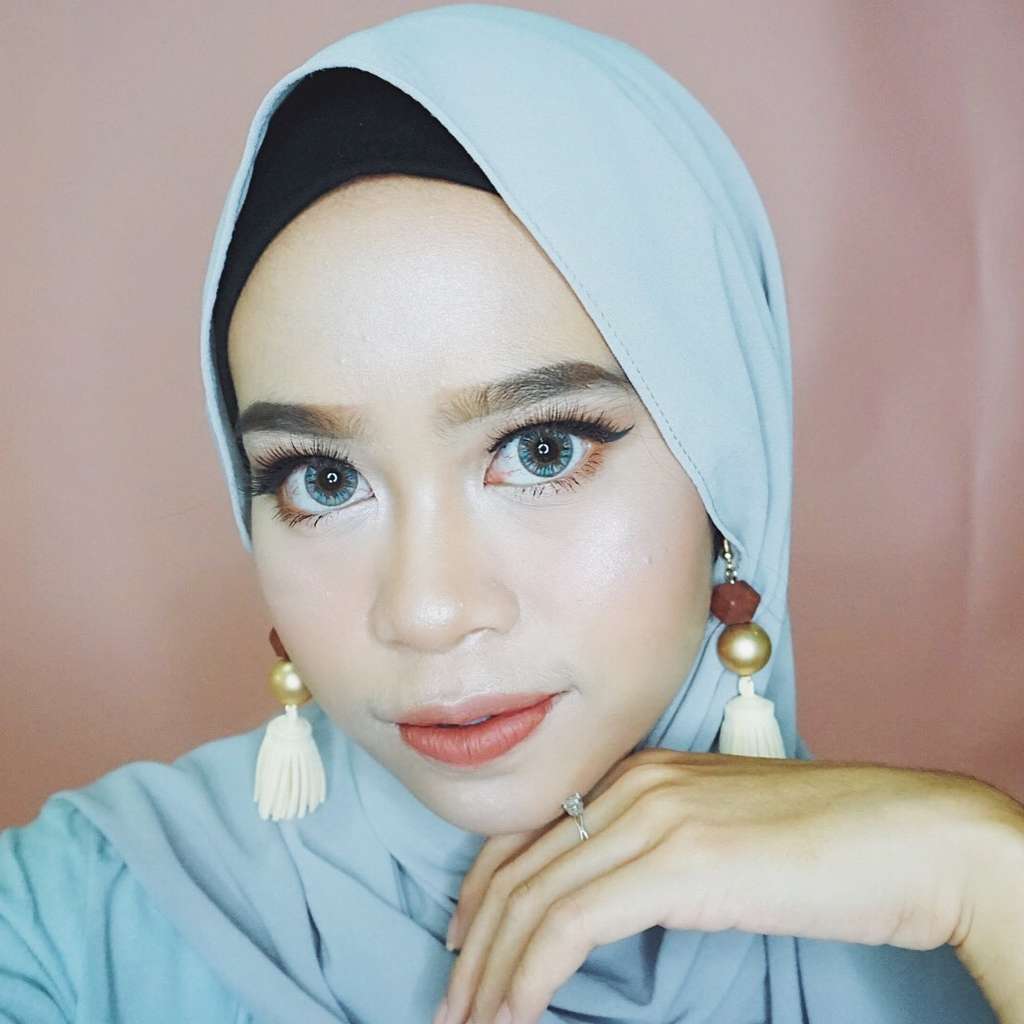 Instagram.com/makeupbythaliaintani