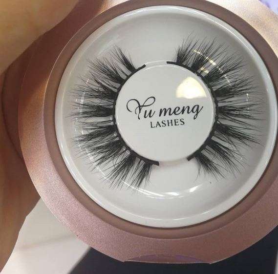 Bulu mata palsu individual