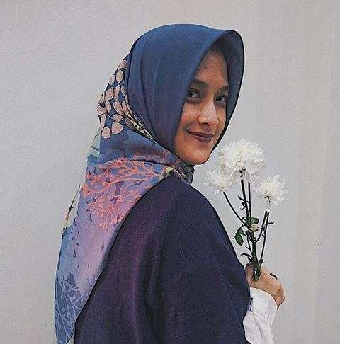 Andhara Early