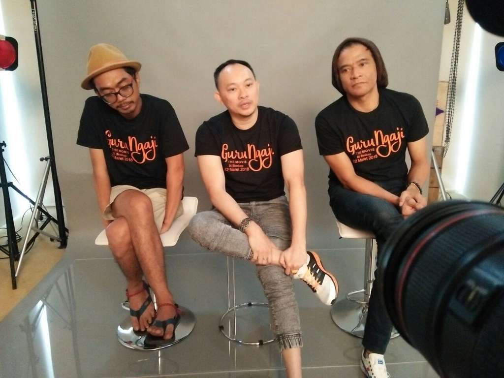 Para pemain guru ngaji