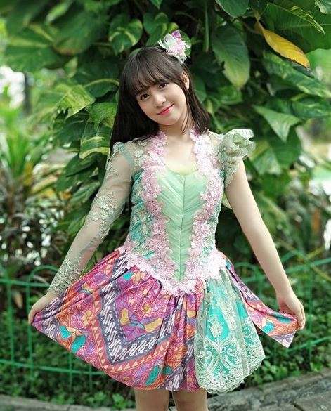 Adhisty Zara