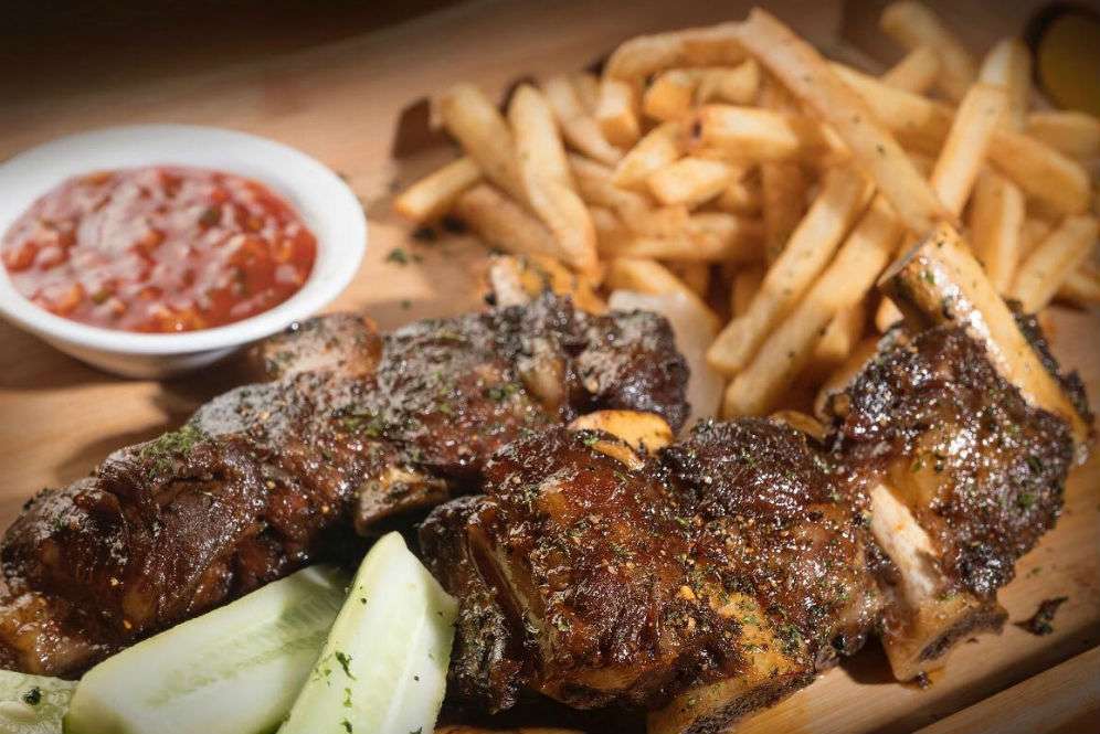 Steak di Pingoo Restaurant