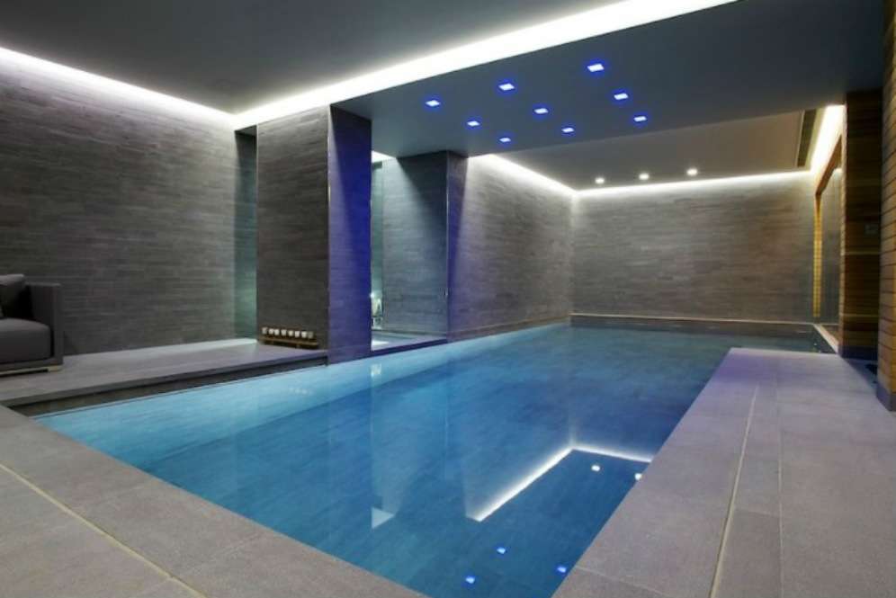 Kolam renang indoor Kolam renang indoor