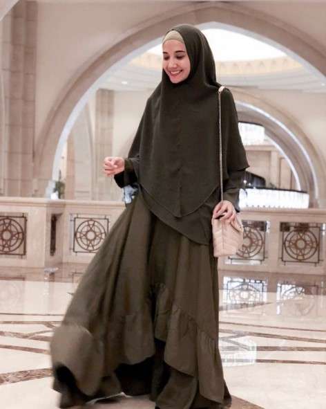 Zaskia Sungkar Zaskia Sungkar