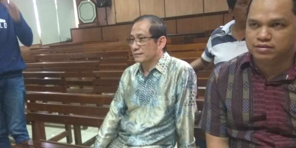 Pendeta Y saksi Ahok