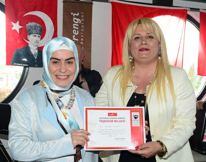 Fatma Yazici (2)