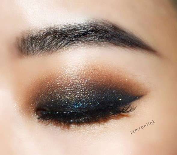 Instagram @iamroellek