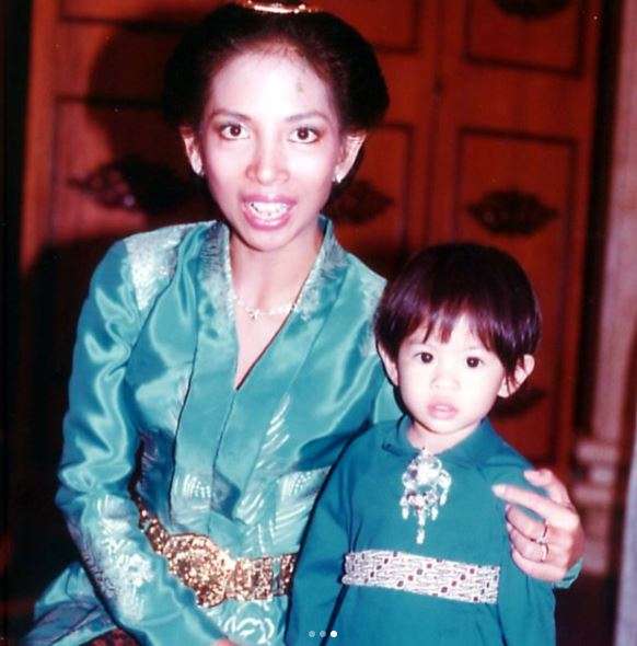Dian Sastrowardoyo