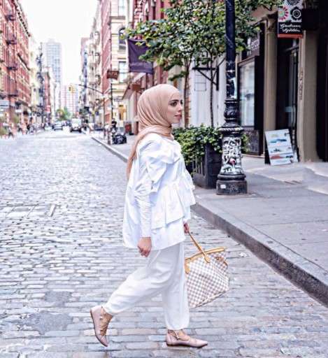 Instagram @heba_jay