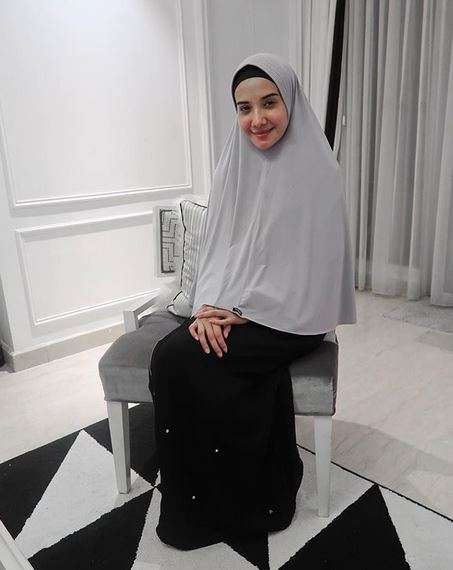 zaskia sungkar zaskia sungkar