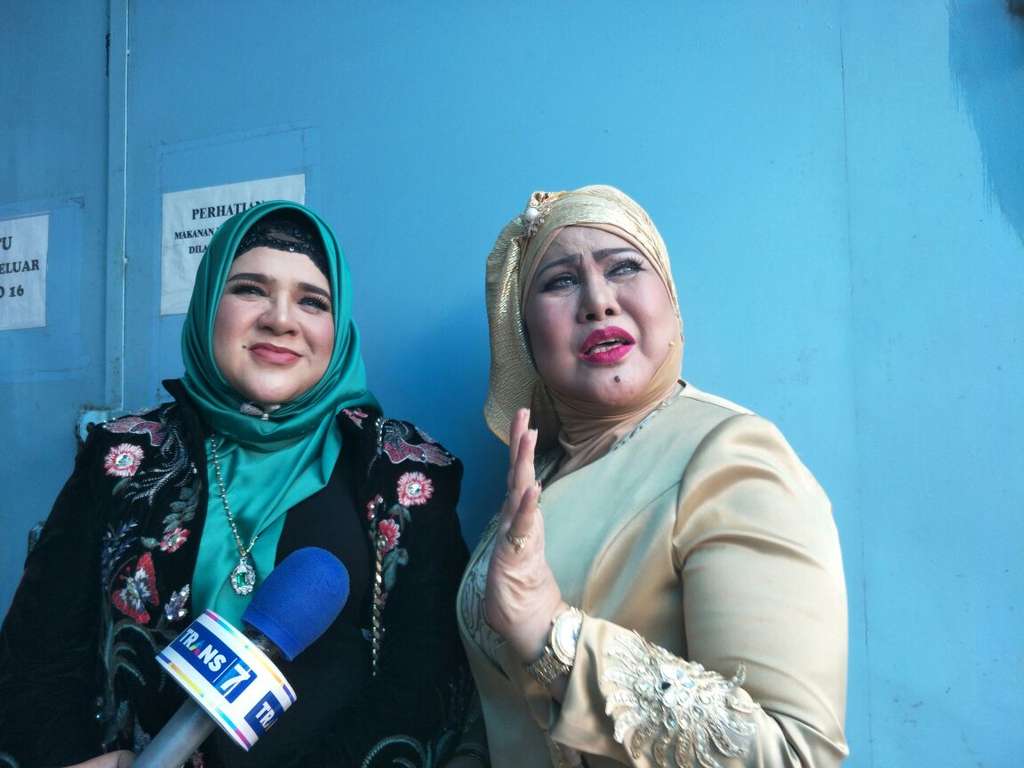 Elvi Sukaesih