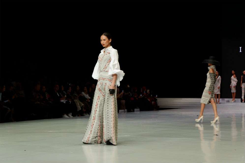 jajaka x ivan gunawan