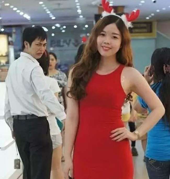Foto Latar Belakang Yang Bikin Salah Fokus