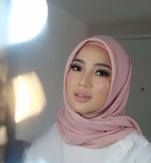 Instagram Chacha Frederica