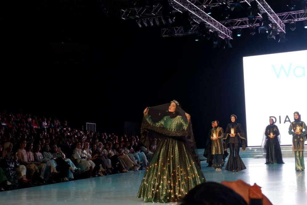Dian Pelangi / IFW 2018
