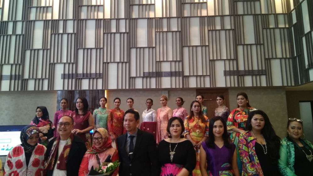 Koleksi LT Luxury Scarf Rise & Shine