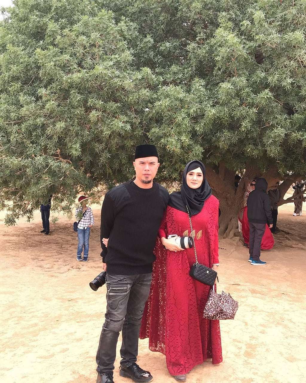 mulan dan ahmad dhani