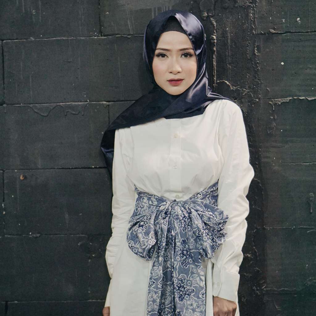 Instagram @ussiyfauziah