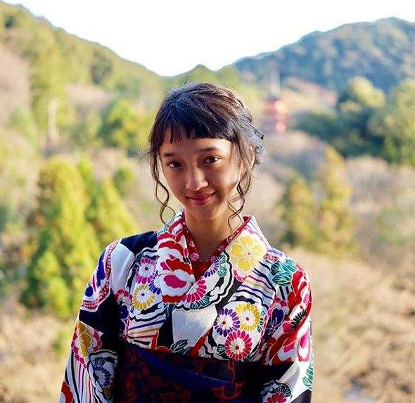 Aishameglio Duta Chiara Aishameglio Duta Chiara