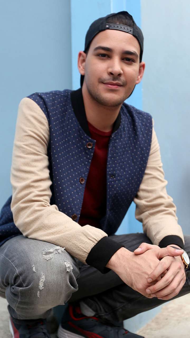 riza shahab