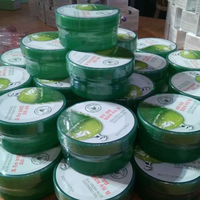 Aloe Vera Gel/ Cynthia Amanda Male Aloe Vera Gel/ Cynthia Amanda Male