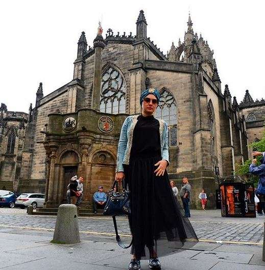 Viona Rosalia Viona Rosalia