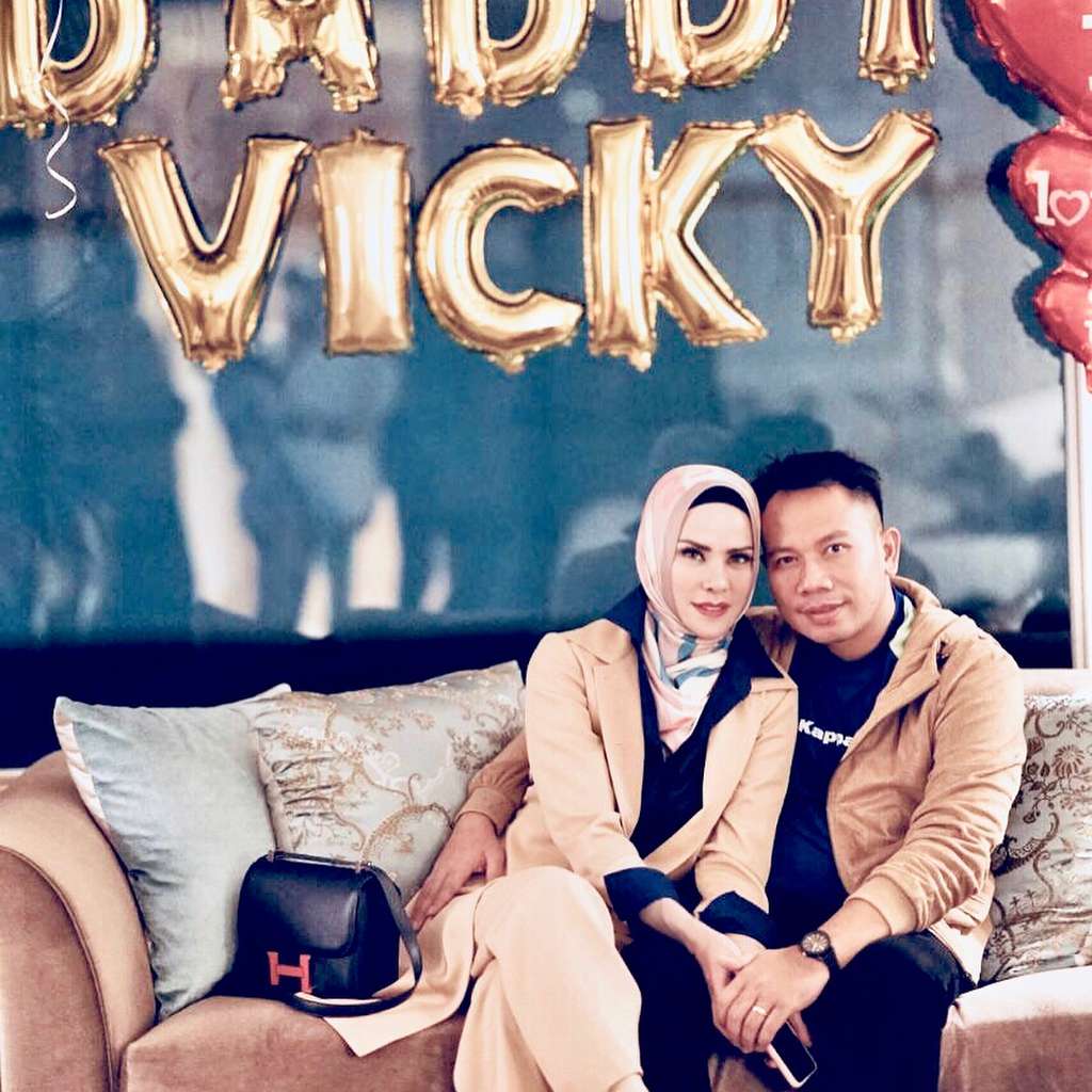 angel dan vicky prasetyo