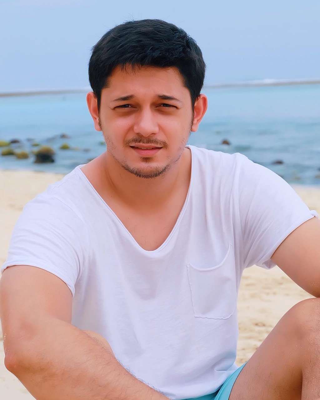 Andrew Andika
