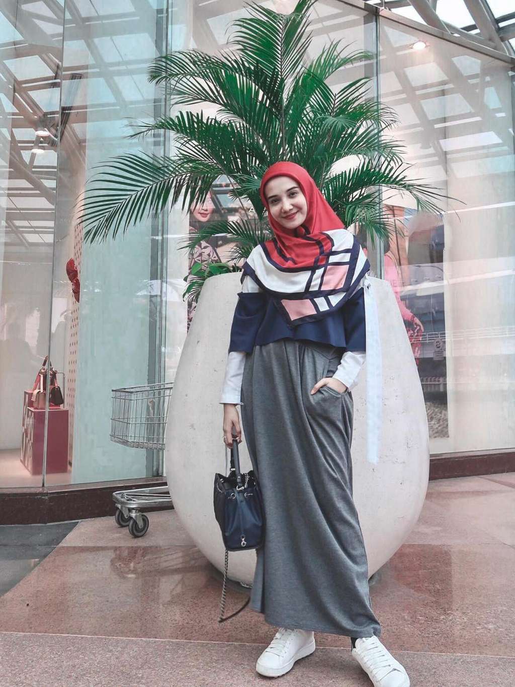 zaskia sungkar zaskia sungkar