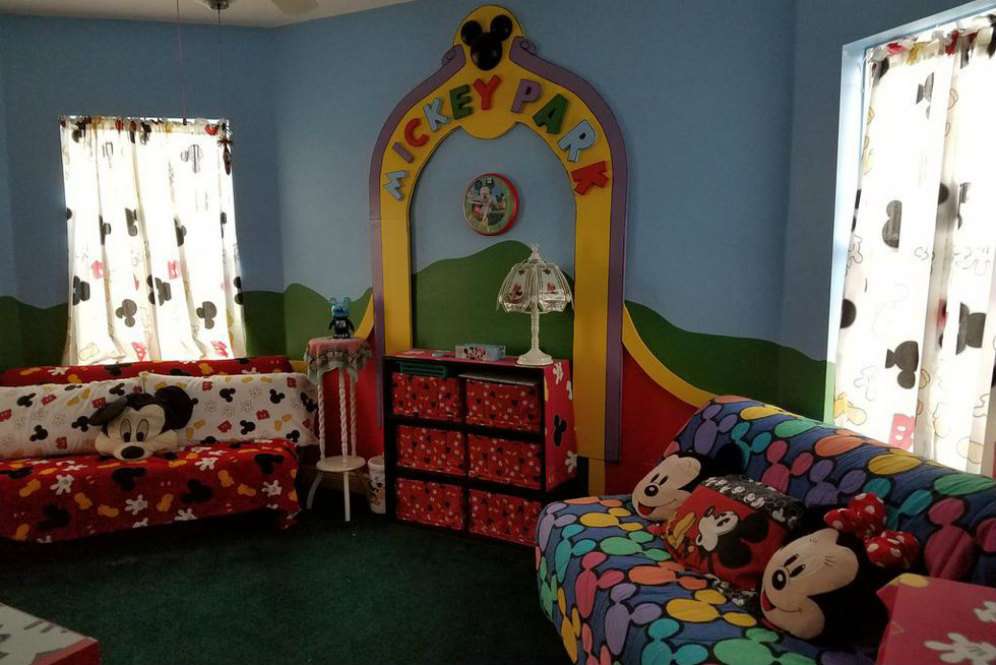 Rumah Disney