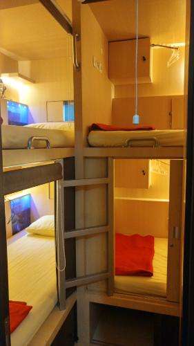 Hotel Kapsul Bandung