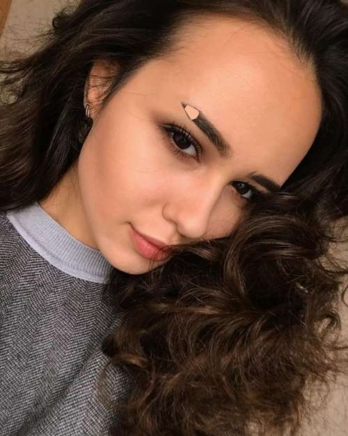 Instagram @dysssthymia
