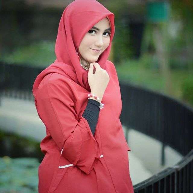 Instagram.com/alyaniyasmin