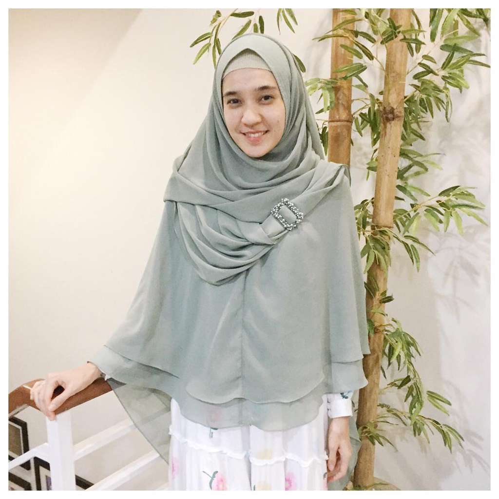 Dhini Aminarti