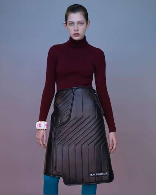 Desain Fashion Yang Aneh dan Konyol