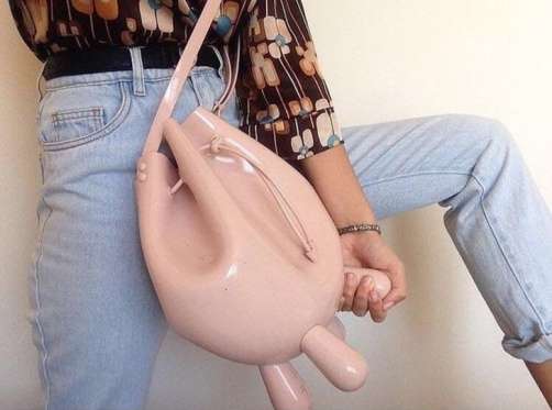 Desain Fashion Yang Aneh dan Konyol