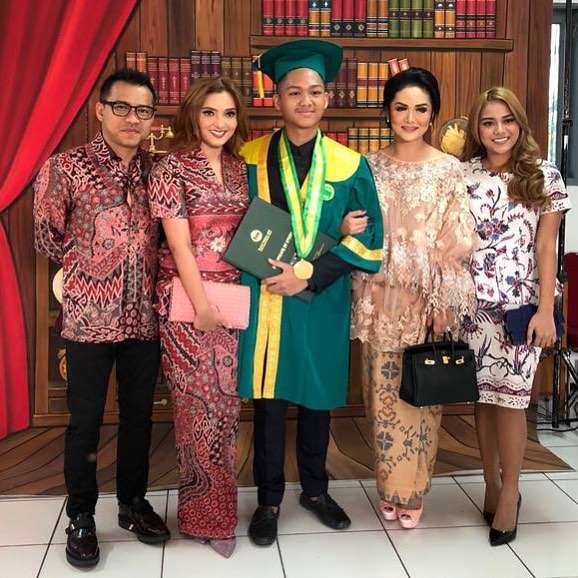 azriel hermansyah