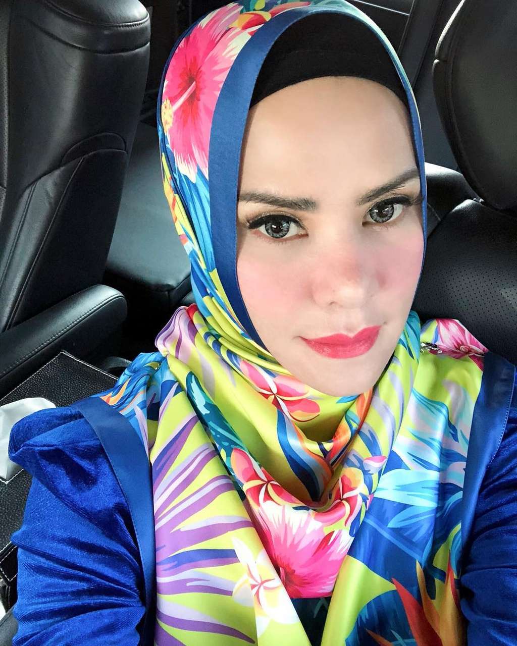 makeup angel lelga