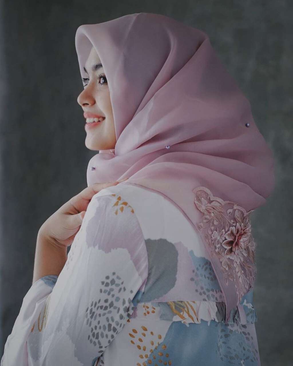 Vebby Palwinta
