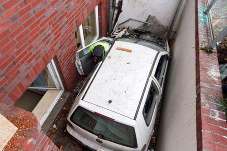 Dunia Itu Terkadang Aneh