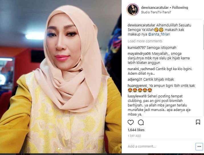 unggahan Dewi Sanca unggahan Dewi Sanca