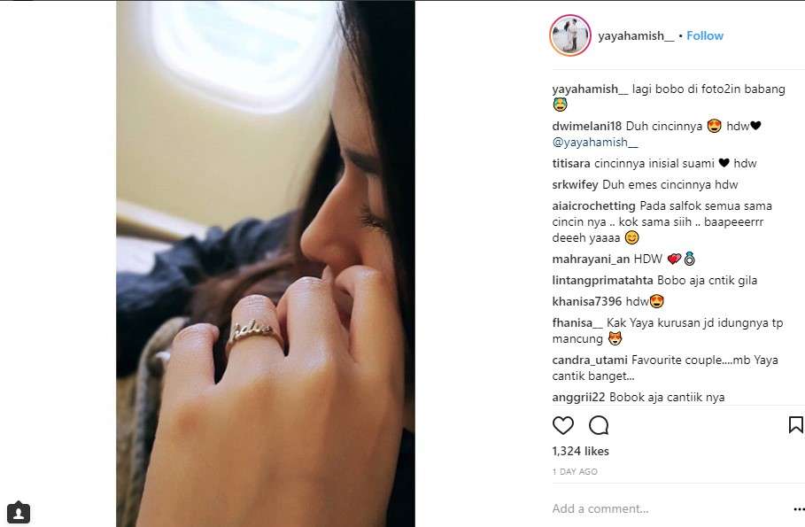 Foto Raisa sedang tidur