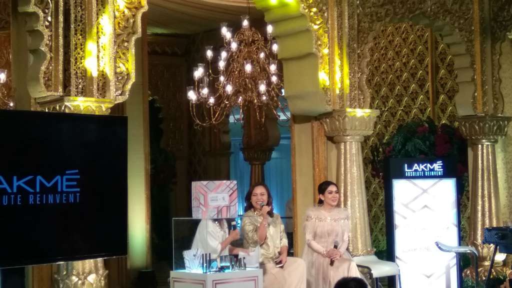 Lakme Illuminating Makeup